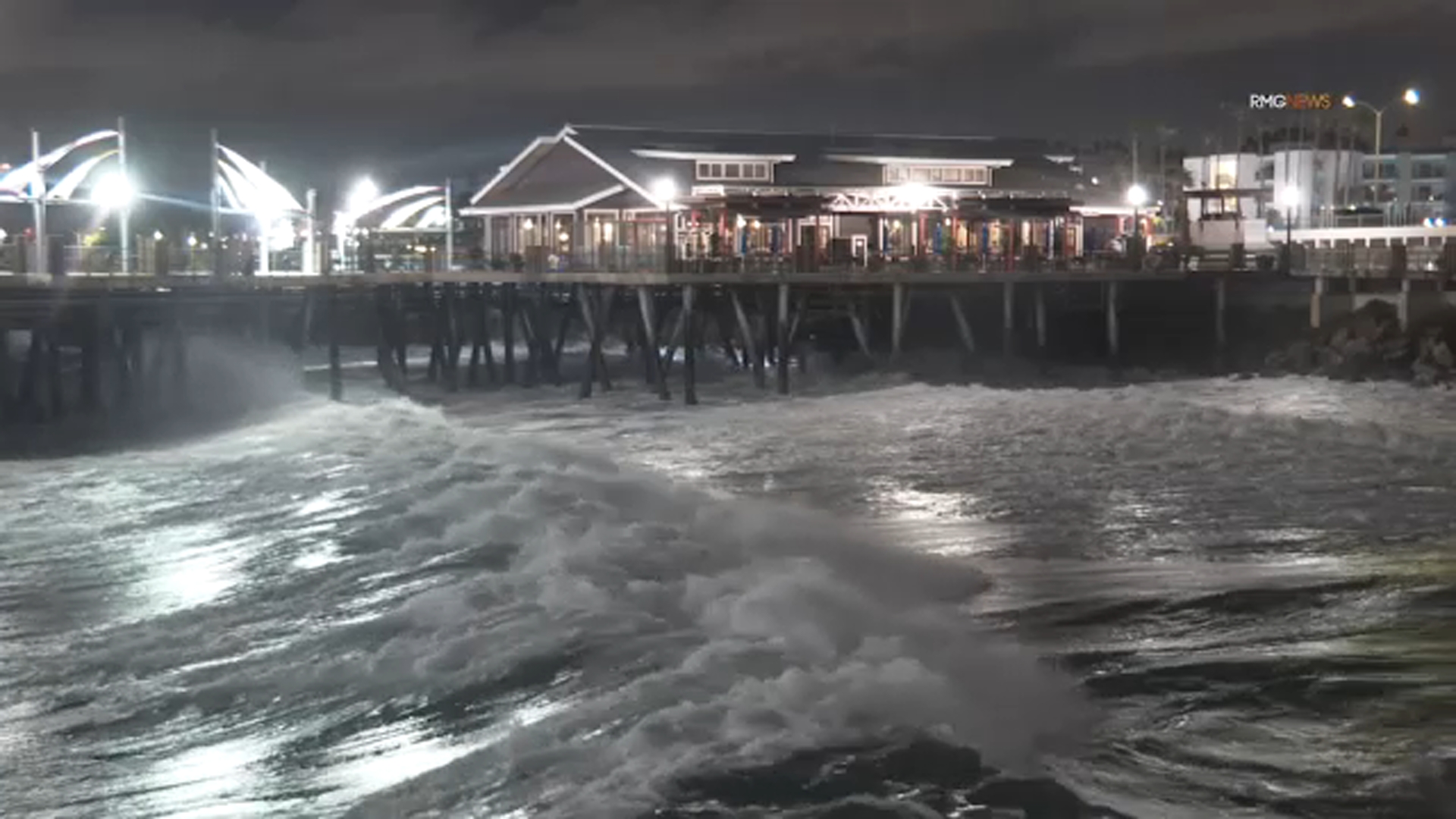 Ventura declara estado de emergencia debido a fuertes vientos y olas