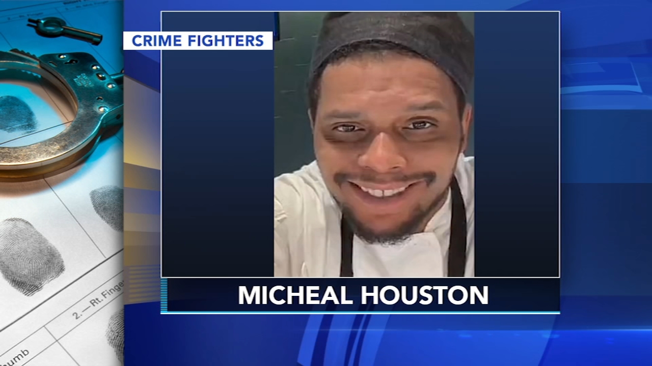 Family urges 21-year-old son to turn himself in for fatal shooting of his father in Philadelphia