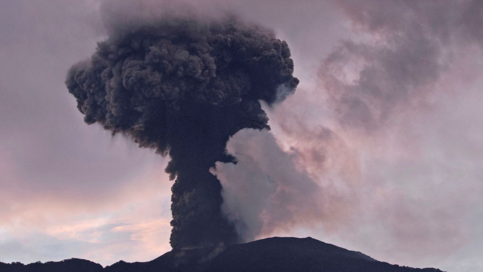 Indonesia's Mount Marapi erupts again, leading to evacuations - Vimarsana News