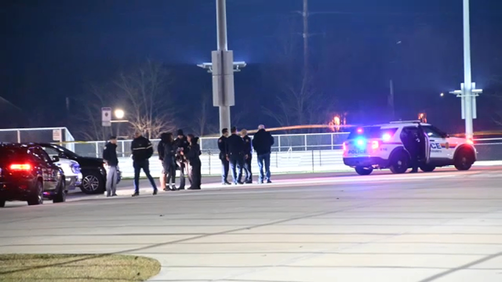 Teen shot in the leg at park in Farmingdale - ABC7 New York
