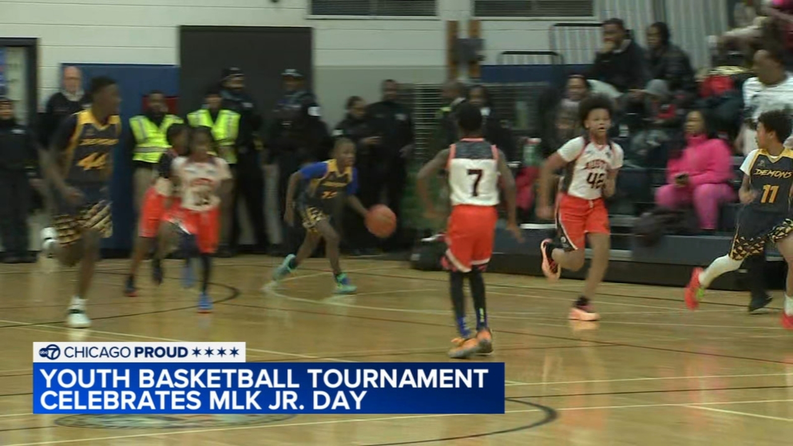 MLK Day 2024: Kids connect with Chicago police officers at MLK Hoop Hard or Get Off the Court Tournament - Vimarsana News