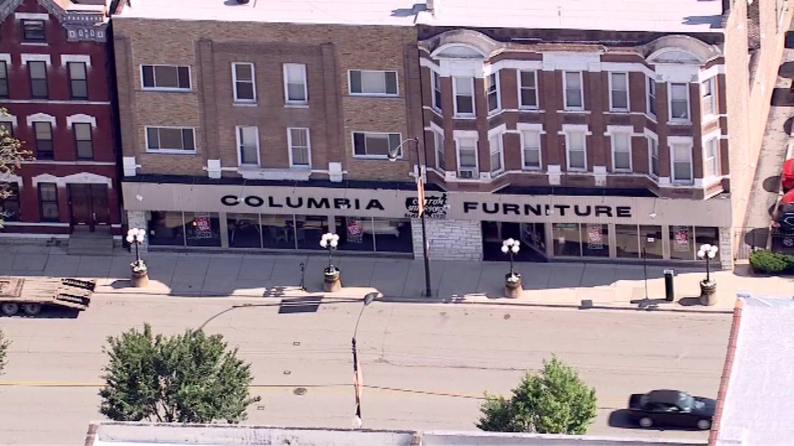 Columbia Furniture in Ukrainian Village closing after nearly 100 years