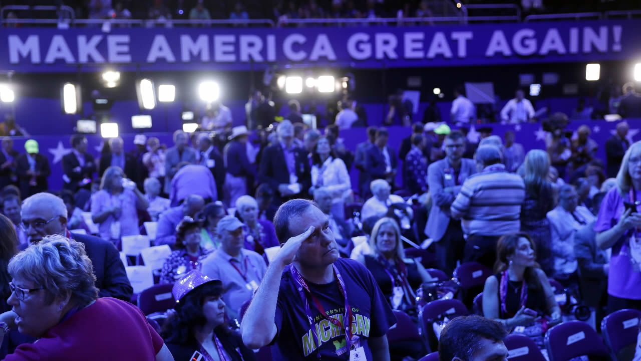 Contentious no-vote against Trump leads off RNC 