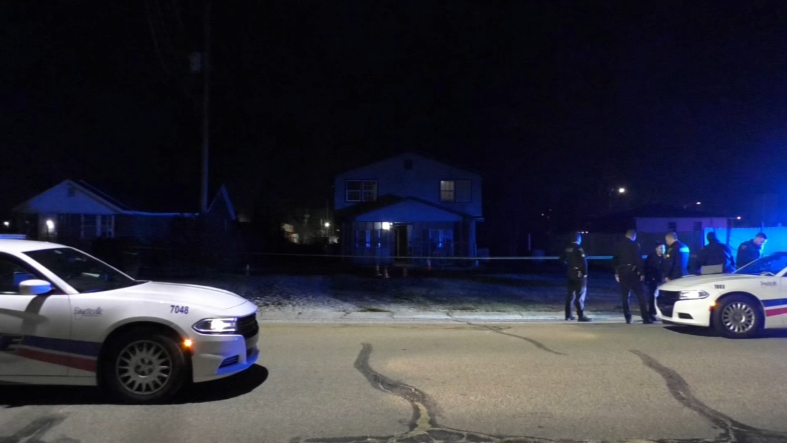 Woman shot in Fayetteville, suspect on the loose - Vimarsana News
