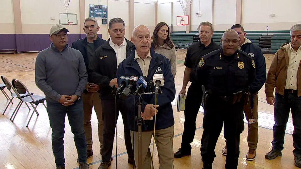 Full video: Mayor Whitmire leads Houston briefing amid freeze