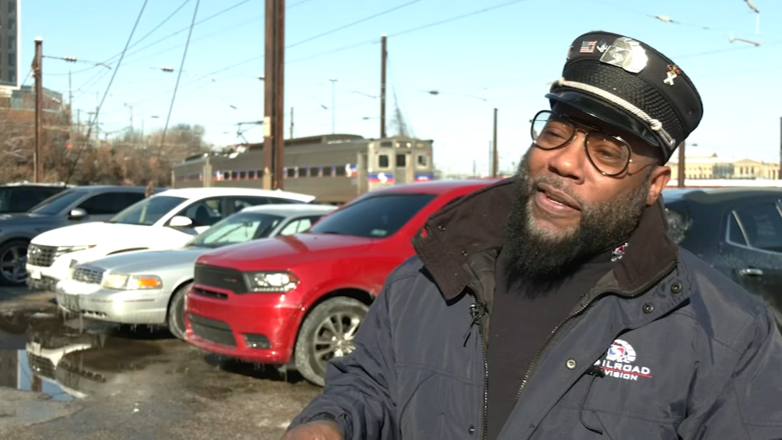 septa-train-conductor-r-d-murray-goes-out-of-his-way-to-return-lost