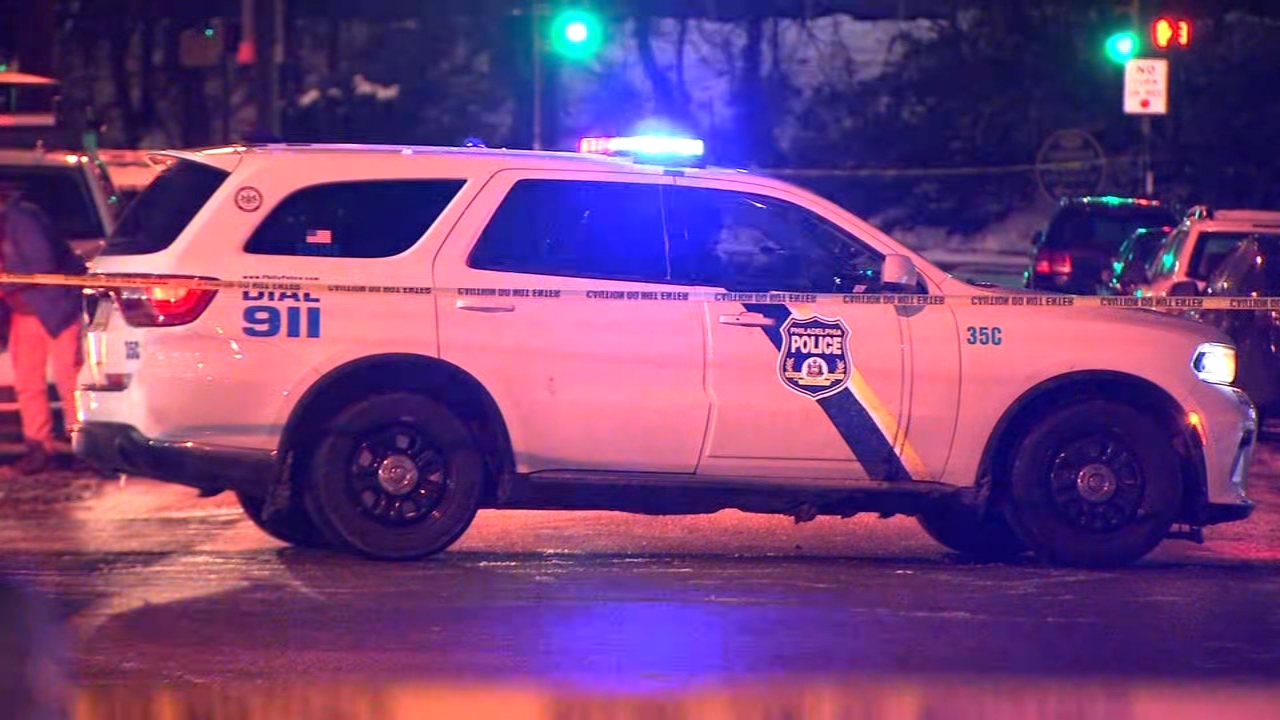 3 vehicles sought after pedestrian struck, killed in Philadelphia; victim identified