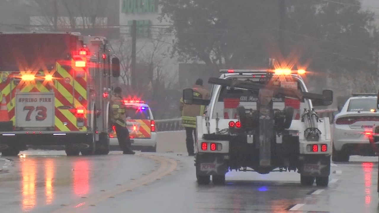 1 person killed in fiery 3-car crash on Aldine Westfield, Pct. 4 says