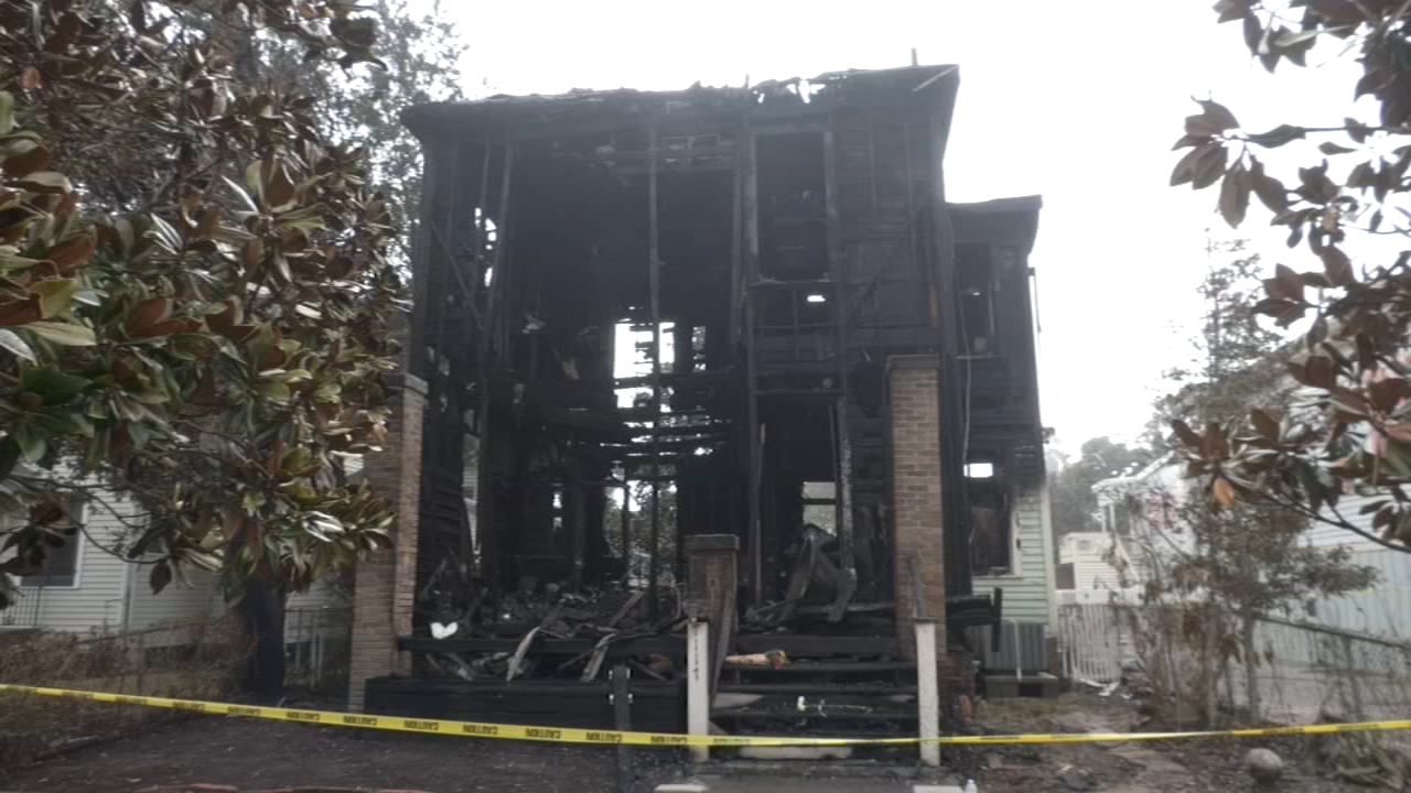 Family prepares to bury loved ones killed in Galveston house fire