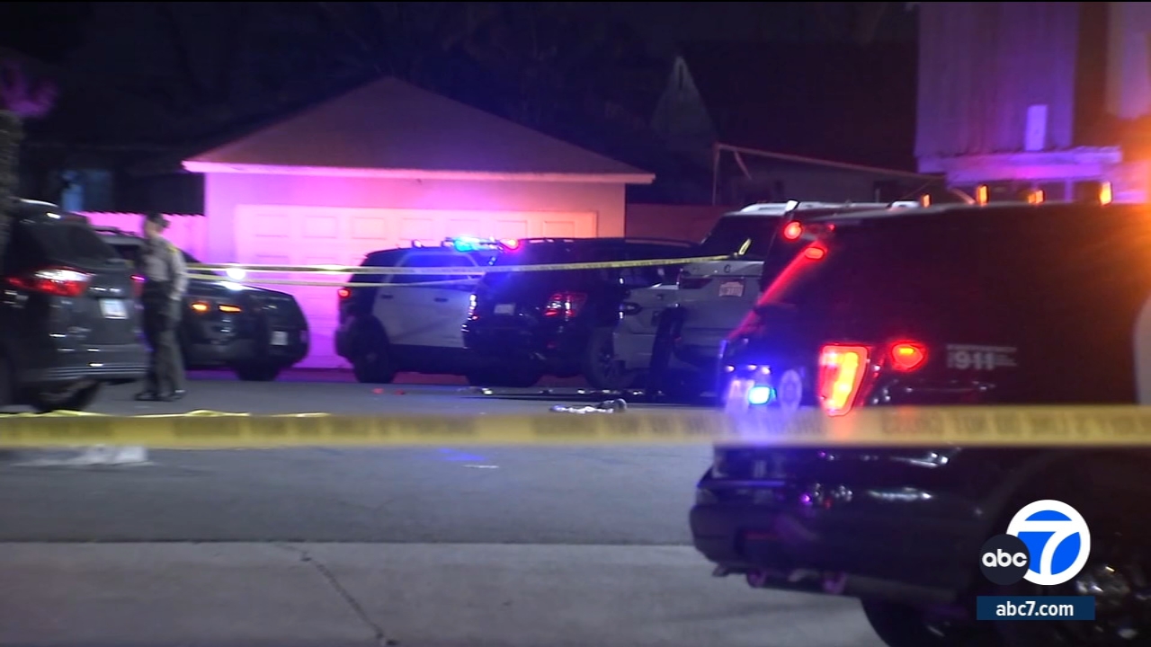 Deputies shoot, injure robbery suspect in Norwalk