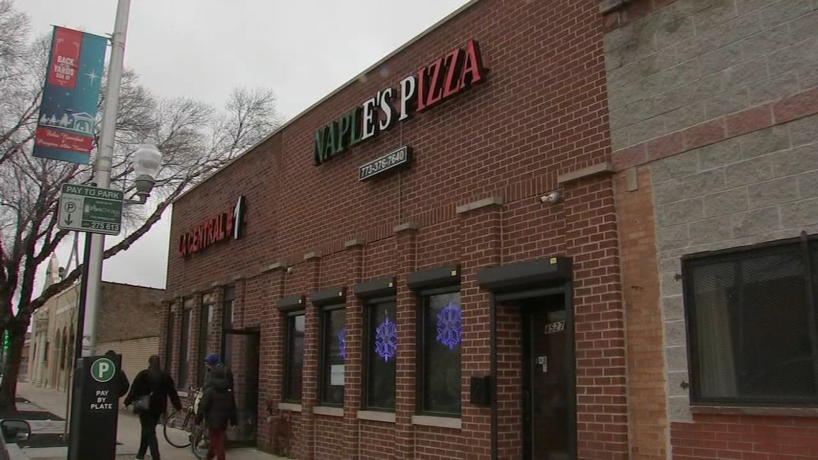 Chicago robberies: Naples Pizza, Ashland Avenue restaurant, robbed at gunpoint in Back of the Yards, police department says - Vimarsana News