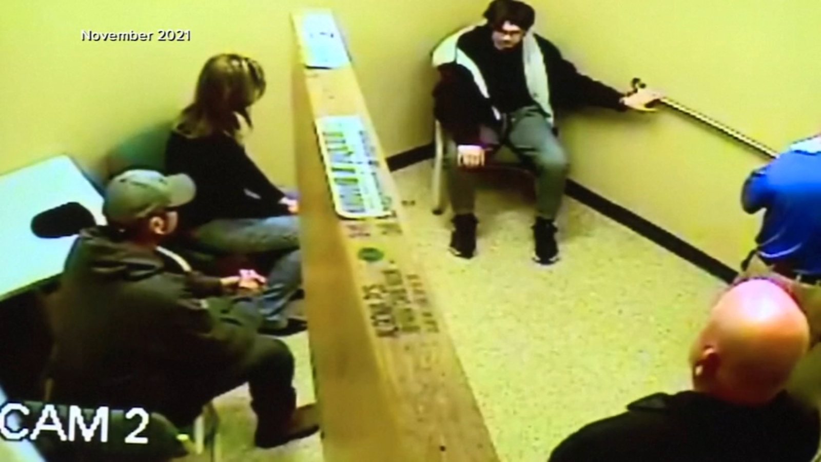 Jennifer Crumbley trial: Witnesses in court paint a picture of what kind of mother Ethan Crumbley, MI school shooter, has - Vimarsana News
