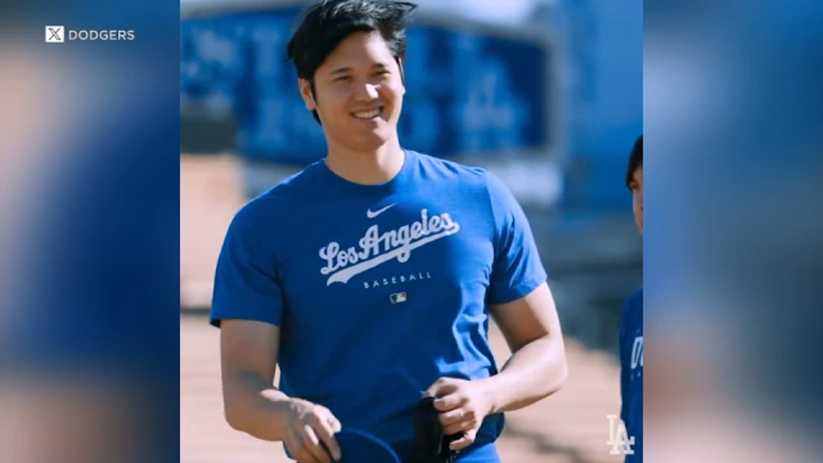 Dodgers star Shohei Ohtani seen practicing in blue gear at Dodger Stadium ahead of spring training - Vimarsana News