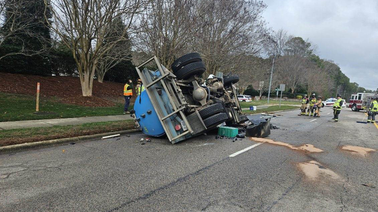 Traffic Crash: Sewer wastewater truck overturned in Cary - Vimarsana News