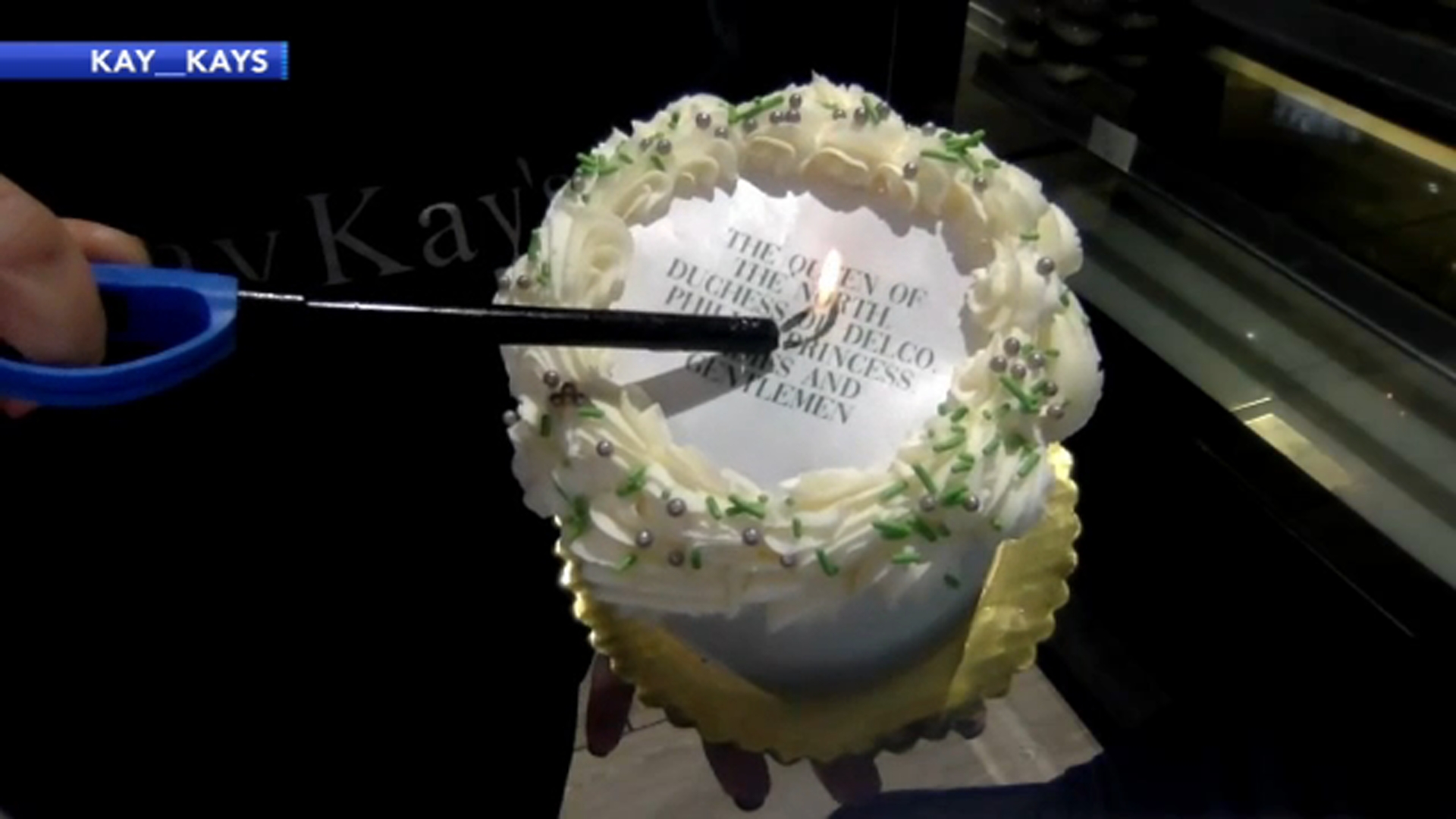 South Philly baker lighting up social media with Kelce 'burning cakes'