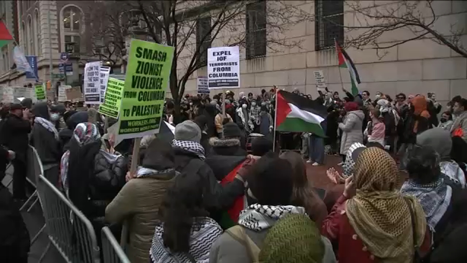 More than 200 pro-Palestinian protesters hold rally at Columbia University - Vimarsana News