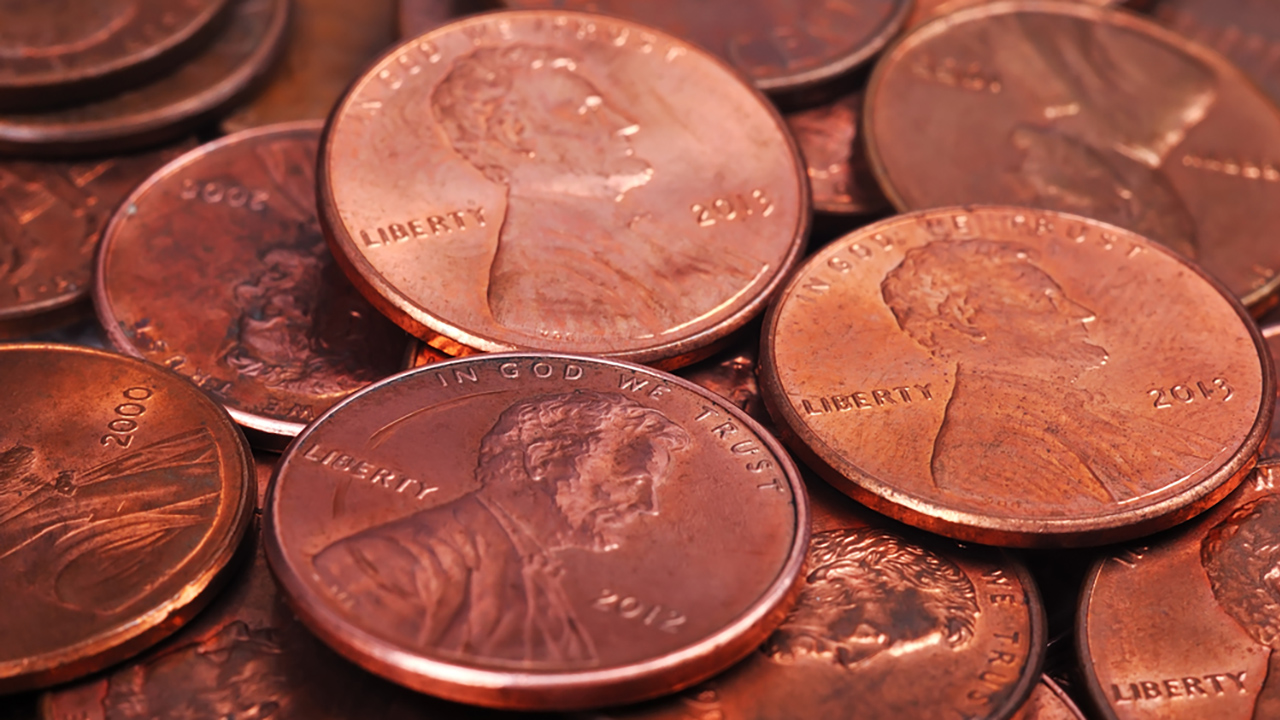 Hot pennies in car burn woman
