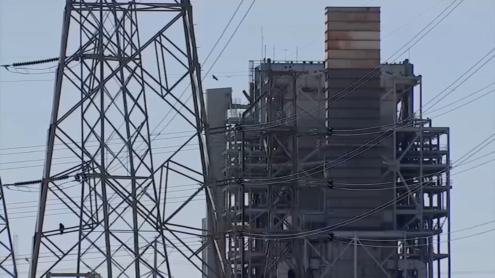 Texas power grid: Summit held with energy CEOs to discuss improvements - Vimarsana News