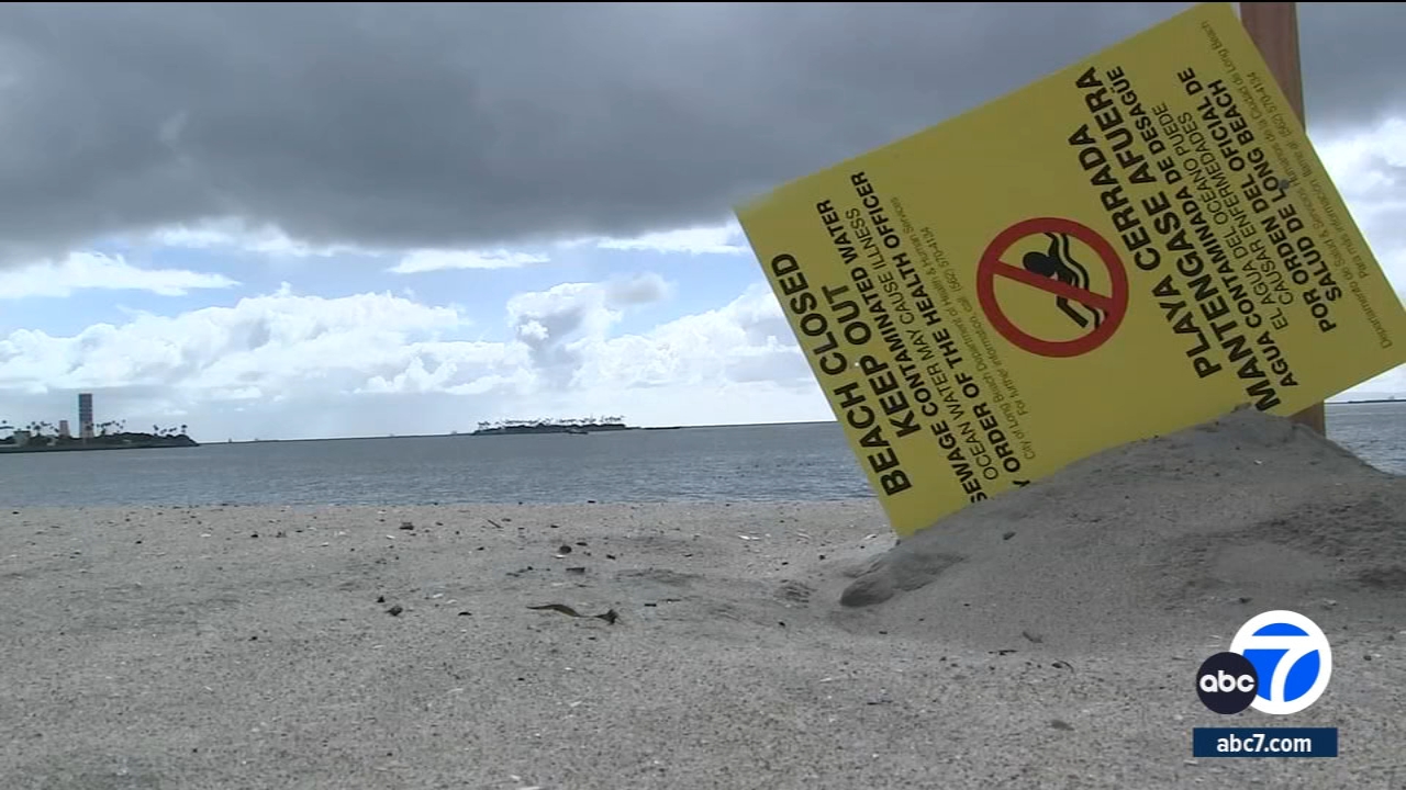 La tormenta invernal causa el cierre de varias playas