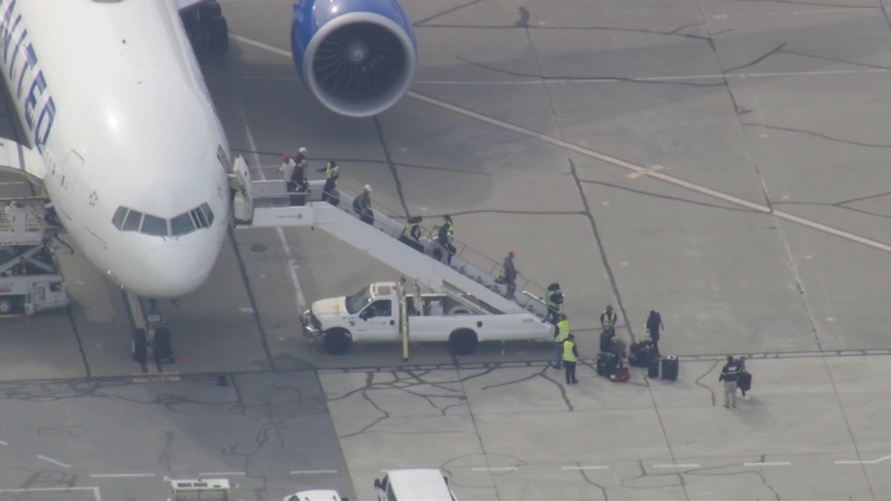 49ers return to Bay Area after Super Bowl loss