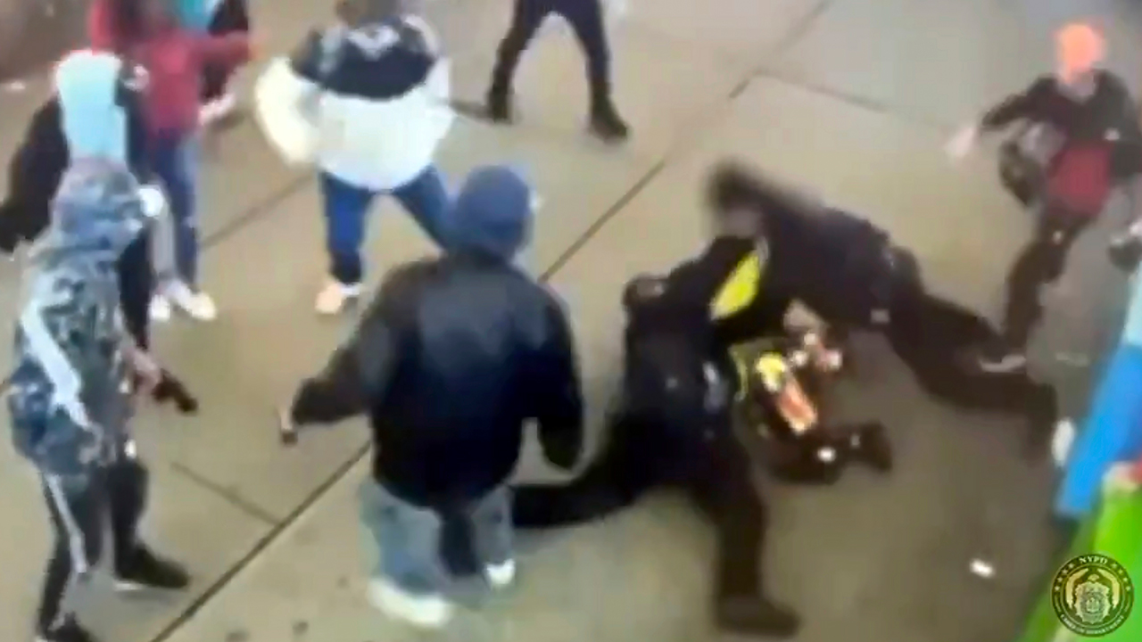 Teen taken into custody after Times Square attack