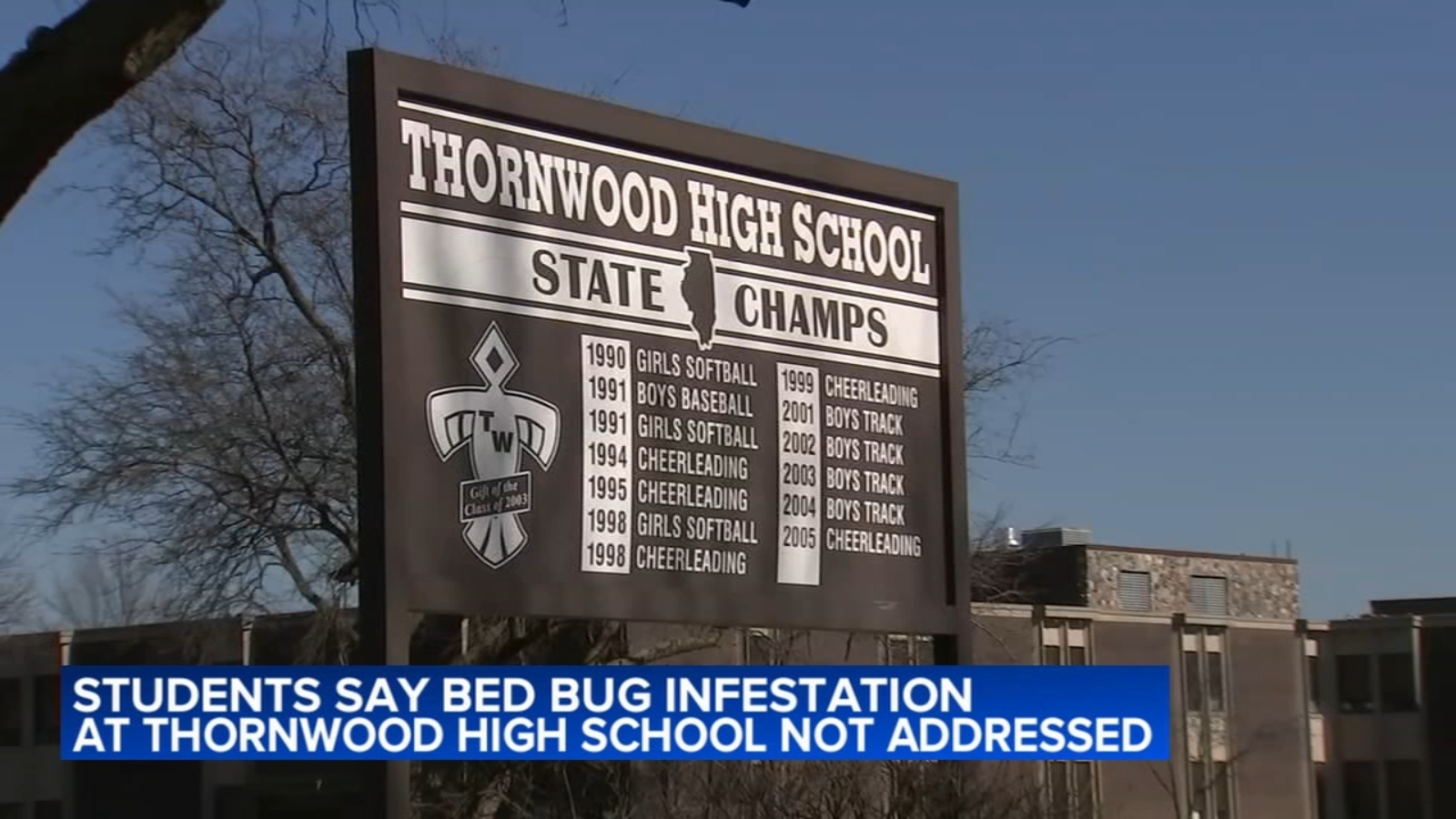 Students at Thornwood High School in South Holland, Ill. say bedbug infestation persists, some