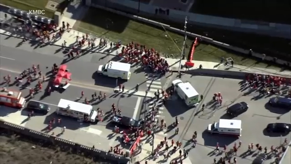 Extra Time: Kansas City shooting aftermath; Trump hush money trial