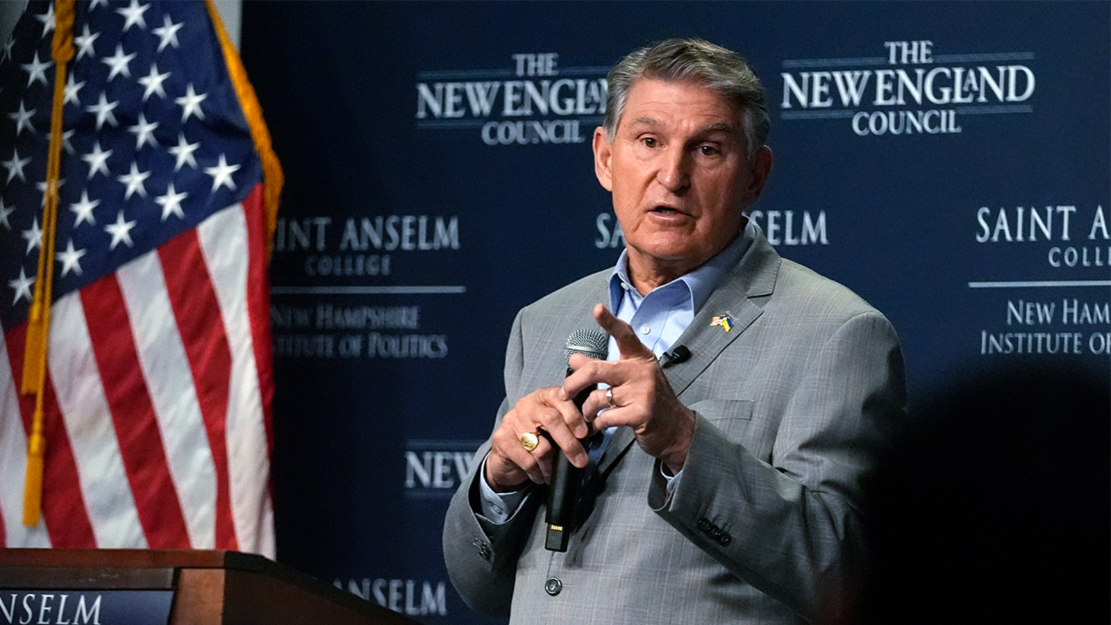 Joe Manchin news | West Virginia senator announces he won't run for president in 2024 against Joe Biden - Vimarsana News