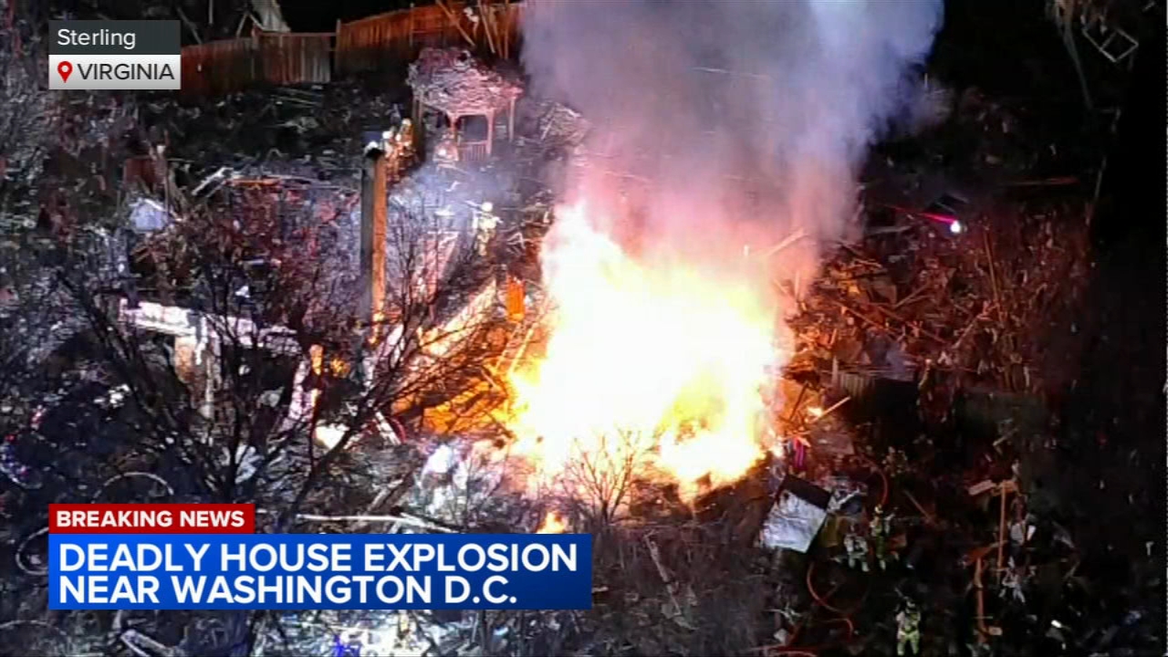 Loudon County house explosion in Sterling, Va. kills 1 firefighter