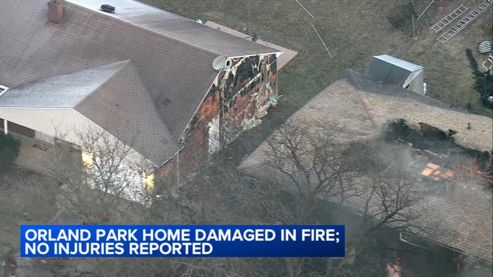 Firefighter injured while battling Orland Park house fire on Holly Court in south suburbs - Vimarsana News