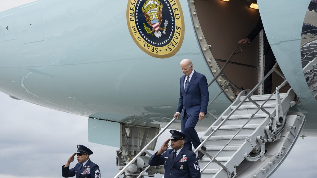 President Biden makes first trip to Bay Area since APEC Summit for fundraising events with more Gaza protests expected - Vimarsana News