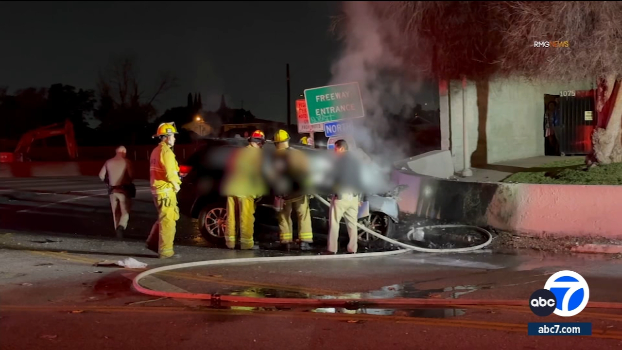 2 killed in fiery crash on 5 Freeway in Boyle Heights