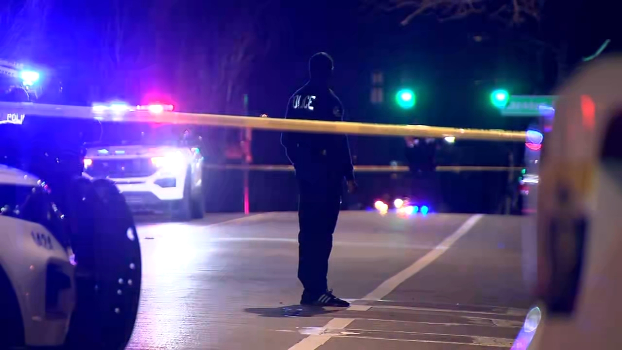 Suspect in custody after man shot, critically injured in Philadelphia