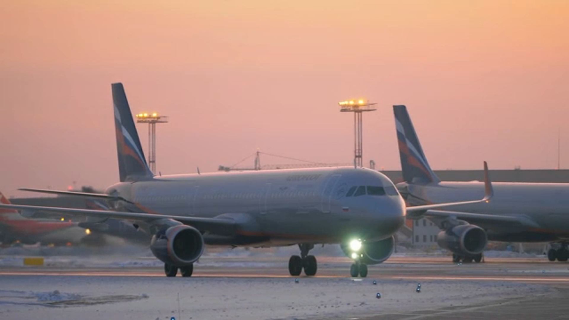 Tips to find the best spring break travel deals
