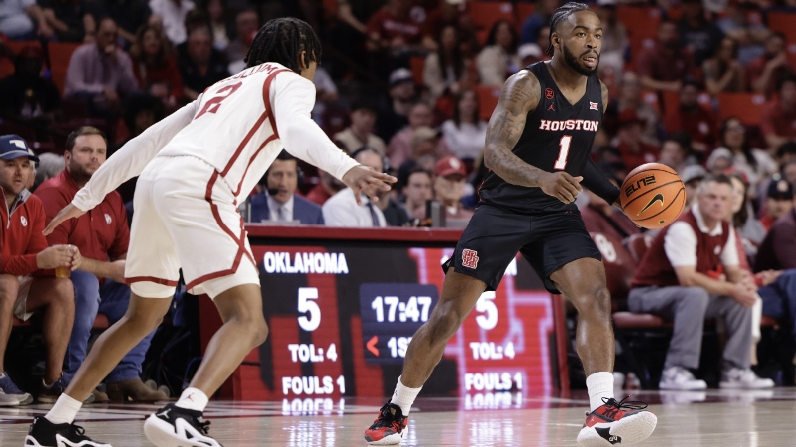 houston-cougars-men-s-basketball-ranked-as-ap-top-25-s-no-1-for-2nd