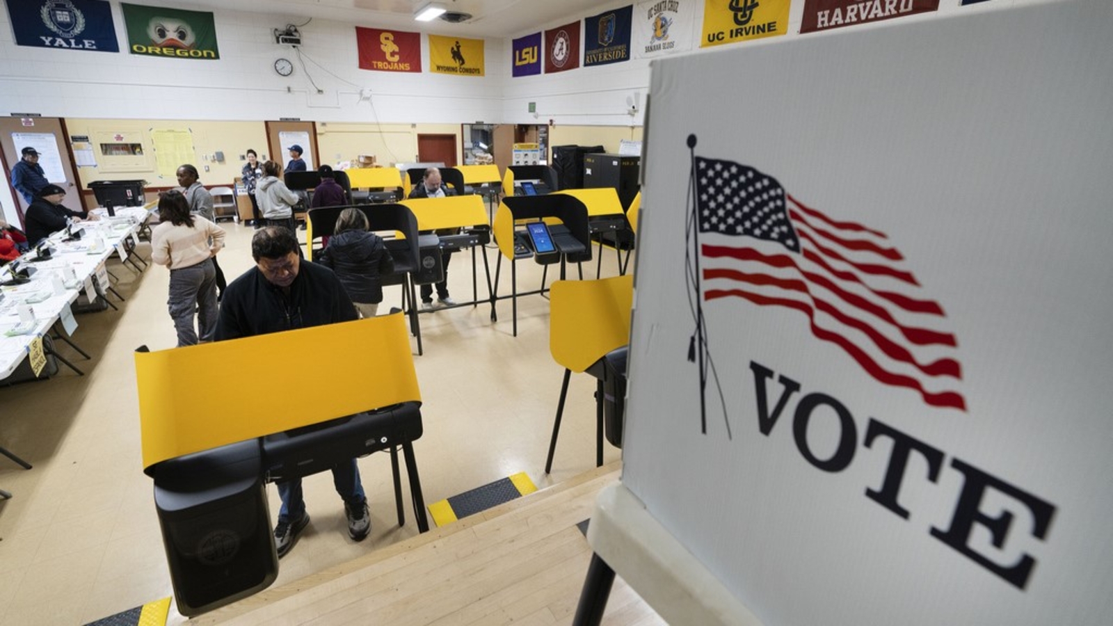 How will California Democrats and Republicans vote in presidential primary?