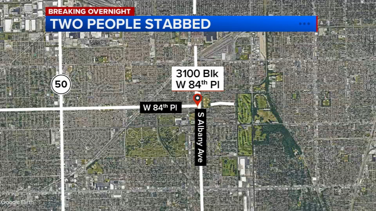 Elderly man dies after stabbing woman, himself on SW Side: CPD