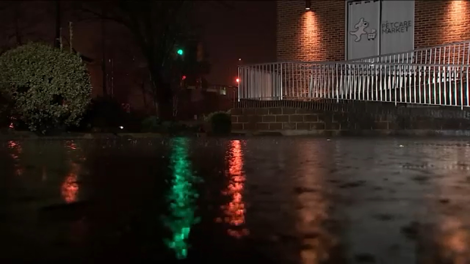 Heavy rainfall causing Lodi, New Jersey community to be on edge