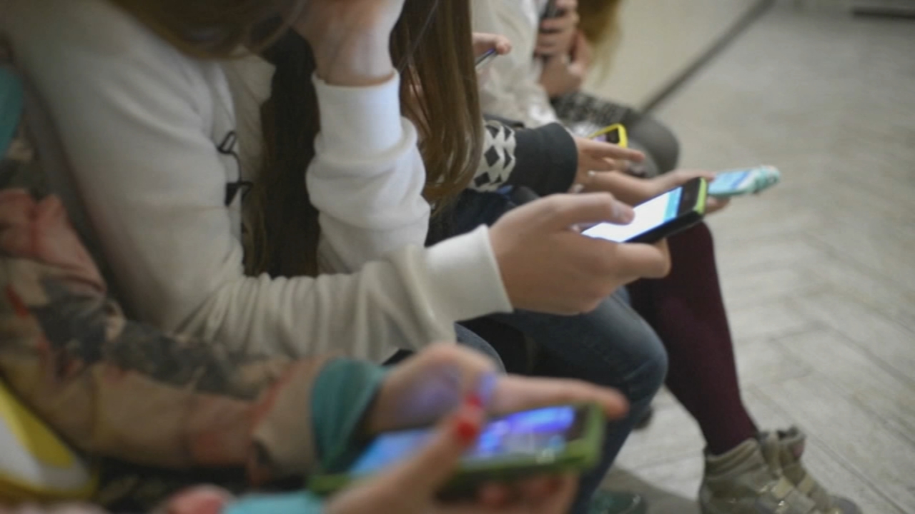 Mental Health Crisis | Wake County School board, NC Department of Justice meet to talk student mental health - Vimarsana News