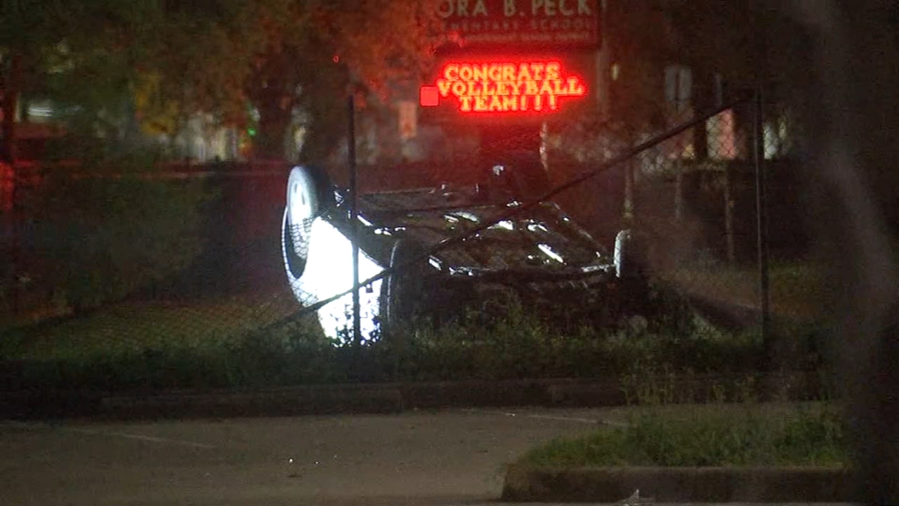 Driver dies after crashing through fence at elementary school: HPD