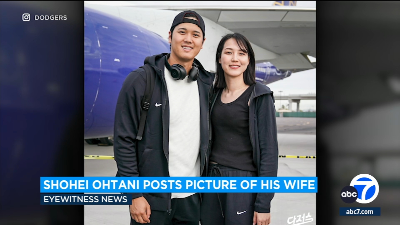 Ohtani, Dodgers post first photos of him and wife together in public