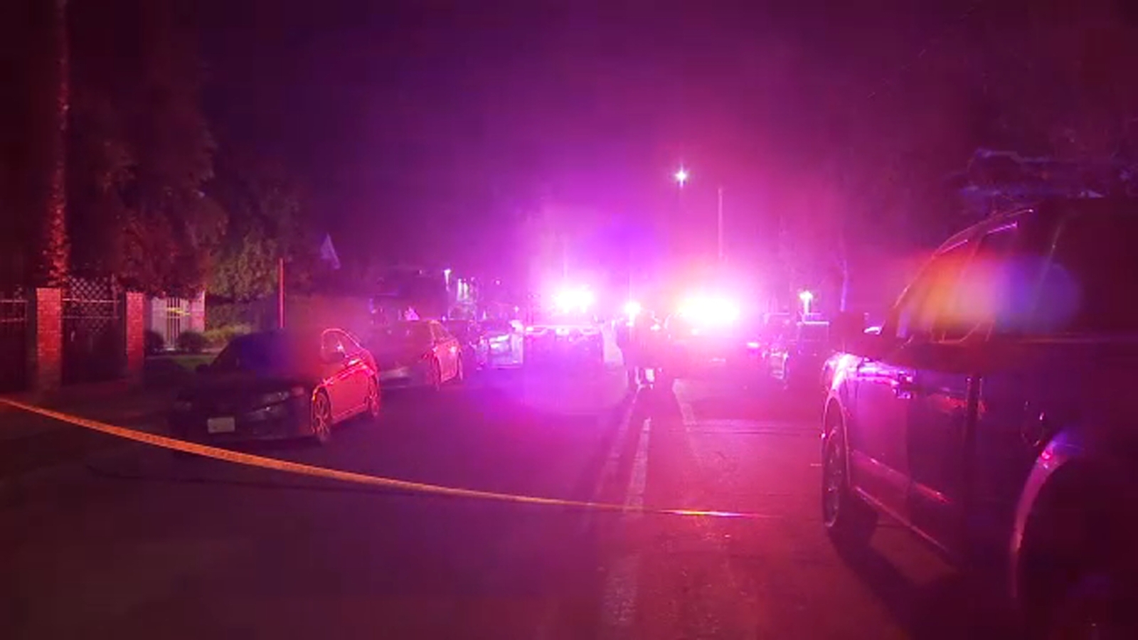 2 stabbed during argument in central Fresno, police say