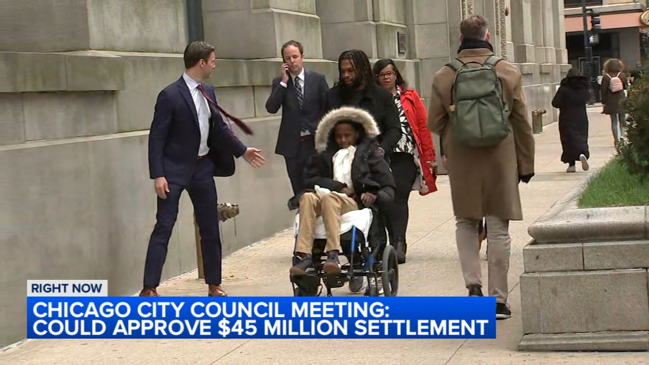 $45M settlement for teen injured in West Town crash approved at Chicago City Council meeting