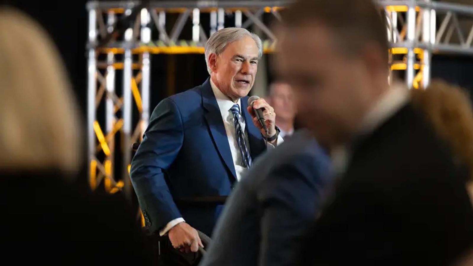 Texas school vouchers: Gov. Greg Abbott urges supporters for final push ...