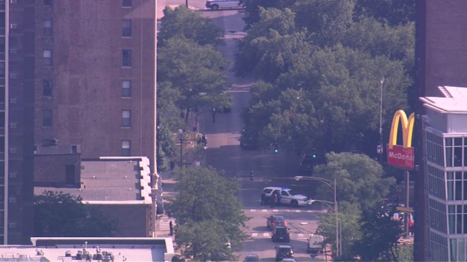 Uptown driveby shooting kills woman, wounds man ABC7 Chicago