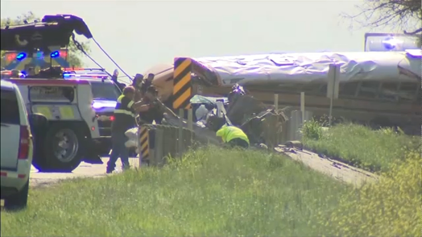 44 pre-K students on bus during deadly crash in Austin, officials say ...