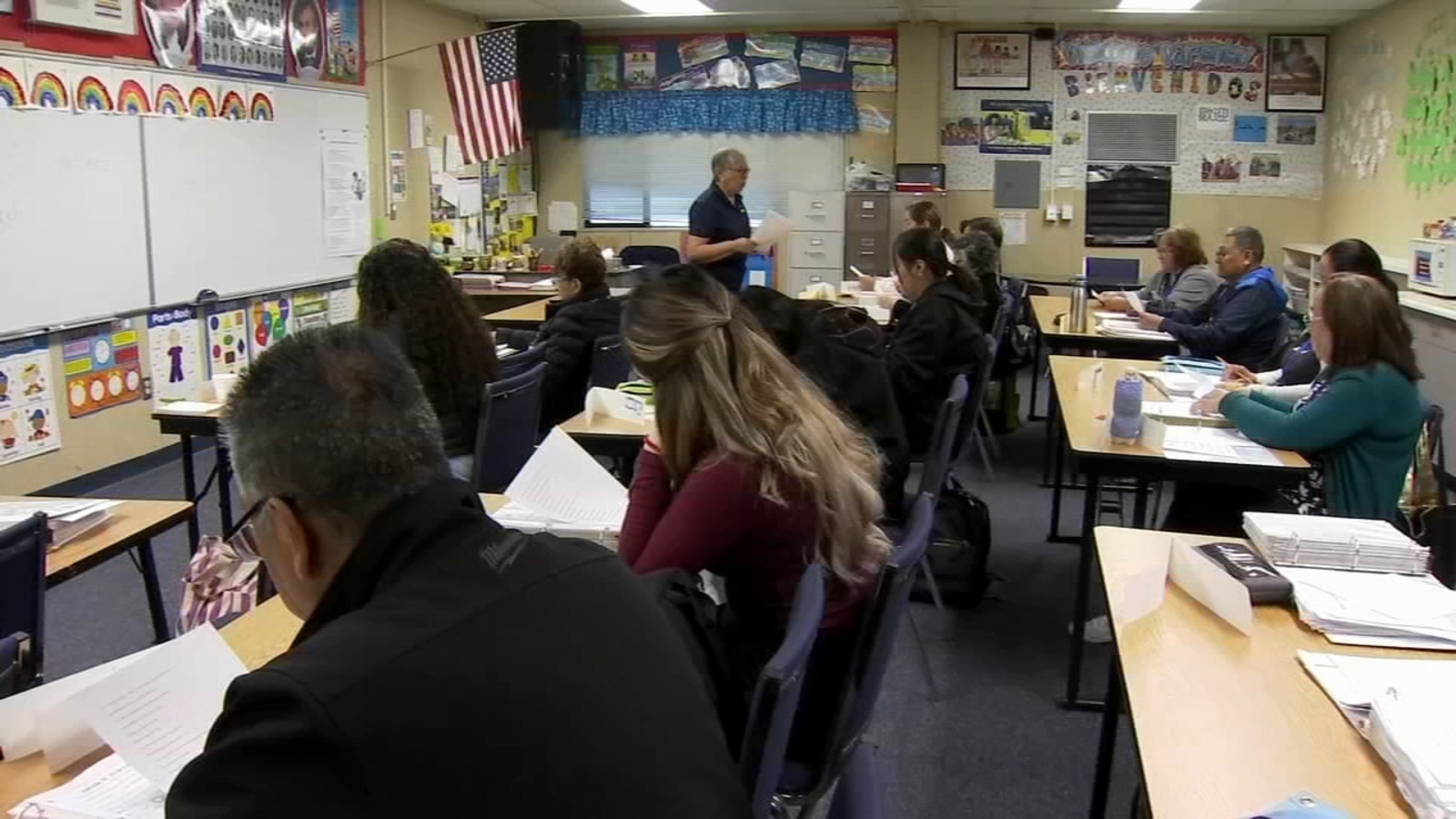 Kings Canyon Unified School District parent academy helps parents learn English as a second language