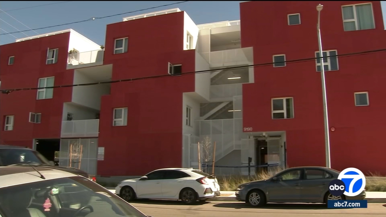 Kabc Building LAUSD, nonprofit Many Mansions build apartment housing in Sun Valley ...
