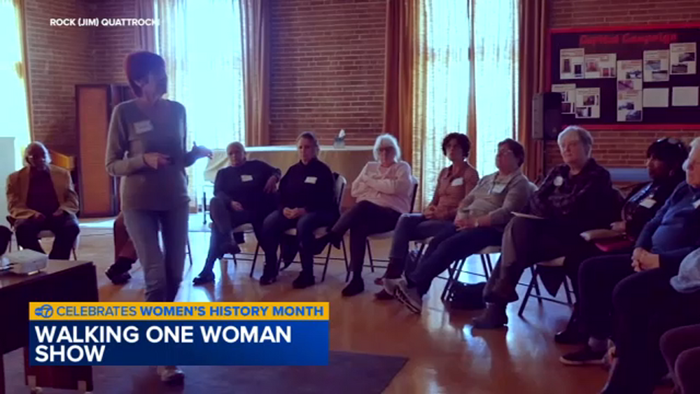 Woman to walk from Chicago to Alabama, perform show to call out racism