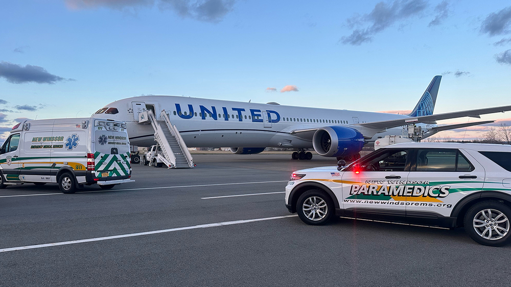 Several injured after Newark flight diverts due to turbulence